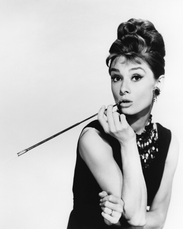 Silver Screen Collection Fotografie Audrey Hepburn In Breakfast At Tiffany's, Silver Screen Collection, 30 × 40 cm