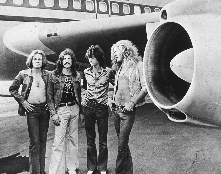 Hulton Archive Fotografie Led Zeppelin With The Starship, 1973, Hulton Archive, 40 × 30 cm