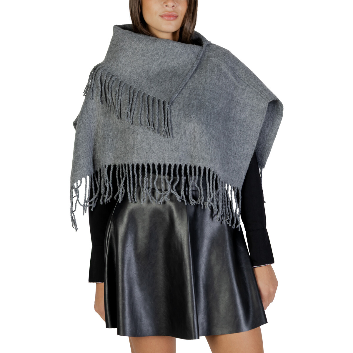 Only  ONLADELLE FRINGE COLLAR CC 15350306  Šedá